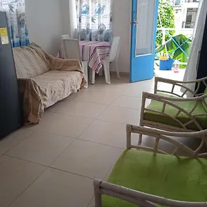  Apartamento A Dos Cuadras De Sprattbight Colombia